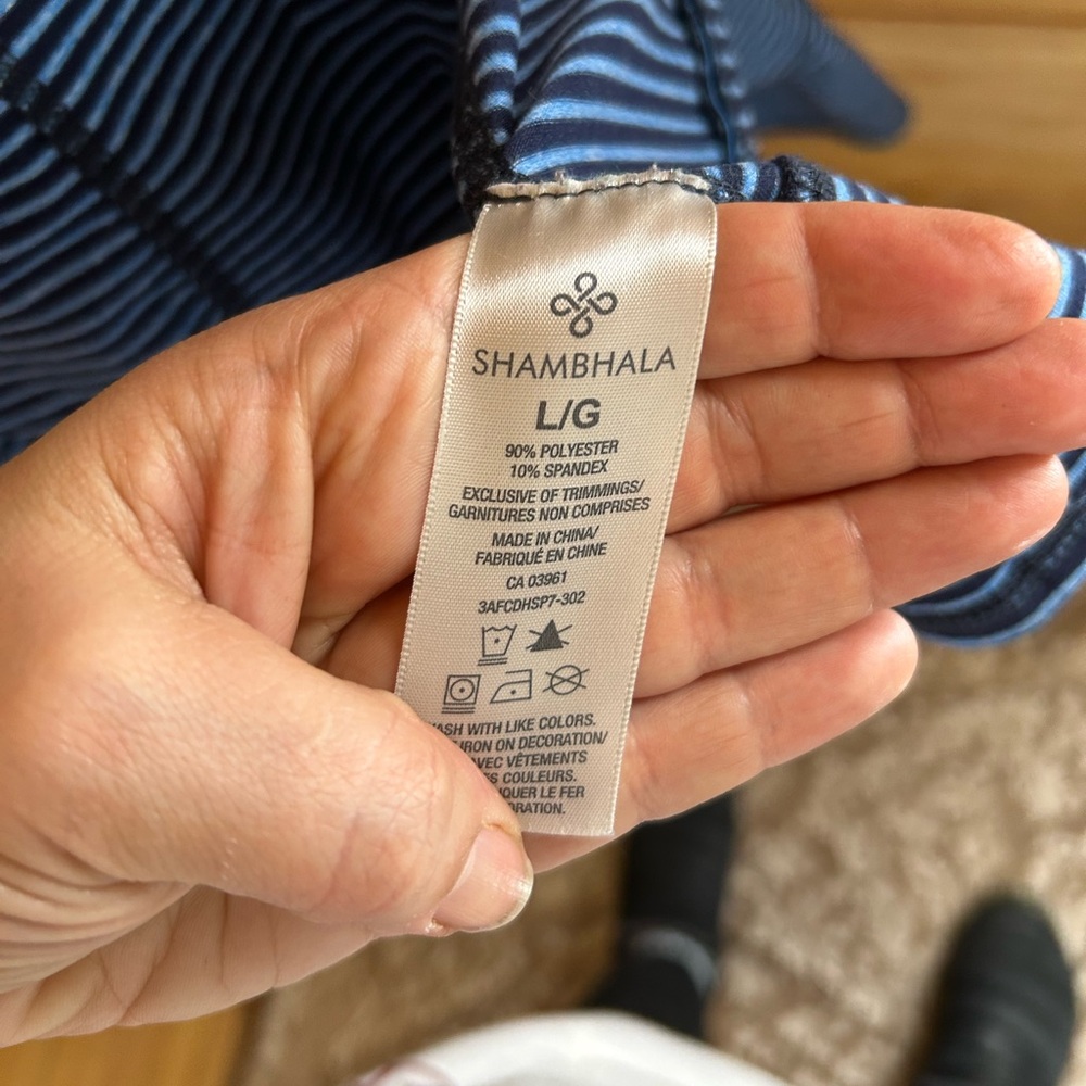 Navy Striped Women's Size Large Hoodie Jacket Shambhala Music Festival Streetwea - Picture 7 of 7
